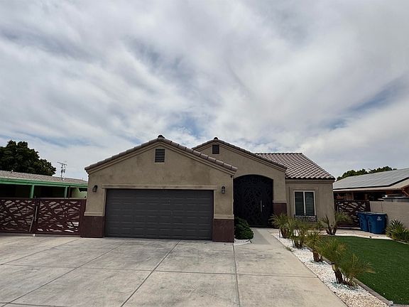 3rd image of 8140 S Coconino Ln