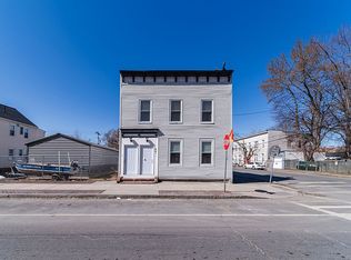441 2nd St, Troy, NY 12180