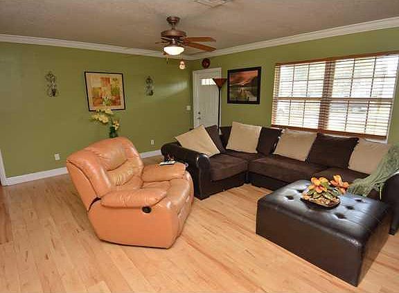 4th image of 5858 SE Avalon Dr