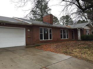 200 N 74th St, Belleville, IL 62223