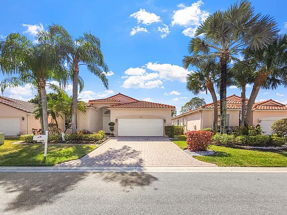 2nd image of 5058 Glenville Drive