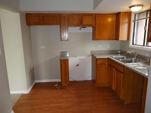 4th image of 6323 W 175th St Unit 2W