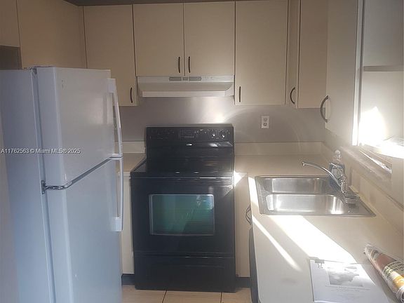 5th image of 7378 SW 152nd Ave #208