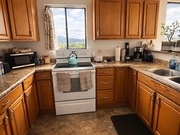 5th image of 495 Liholiho St APT 204