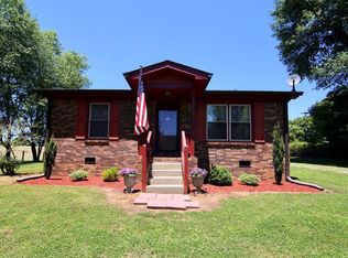 2381 Gene Fitzgerald Rd, Columbia, TN 38401