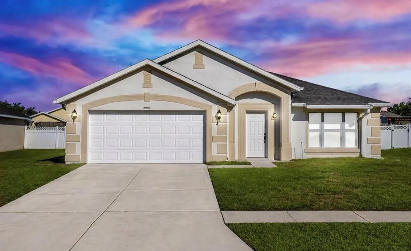 4 bed, 2063 sqft, $2,800 — Photo 1