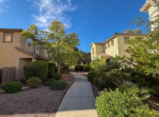 2771 N Saramano Ln, Tucson, AZ 85712