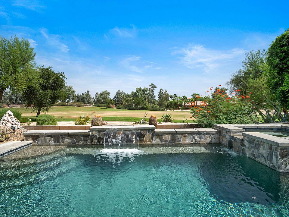 1st image of 61502 Topaz Dr