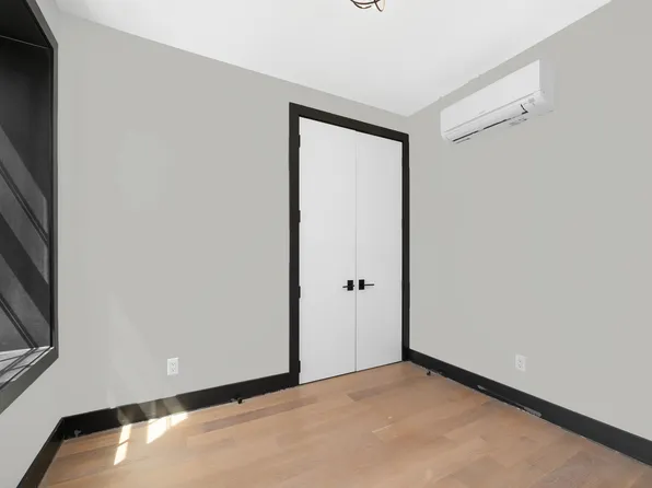 208 15th Street image 44 of 46