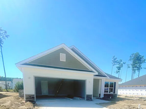 1018 Midnight Bourbon Manor, New Bern, NC 28562