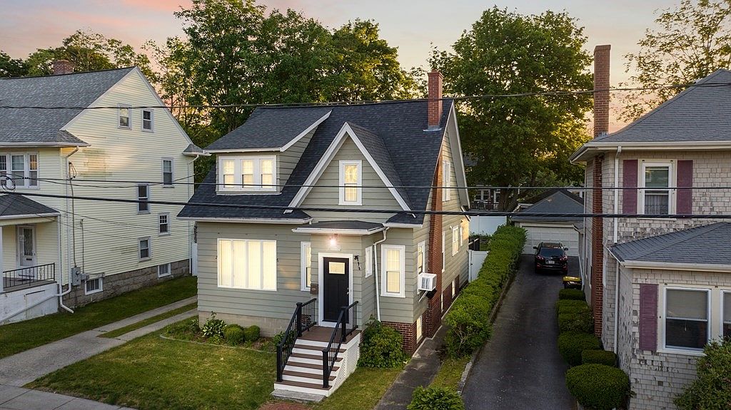 100 Madison St, Fall River, MA 02720 Zillow