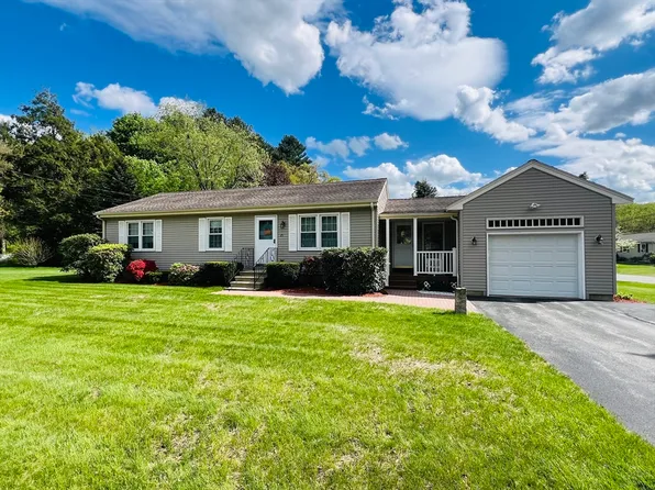 29 Fairlawn St, North Grafton, MA 01536