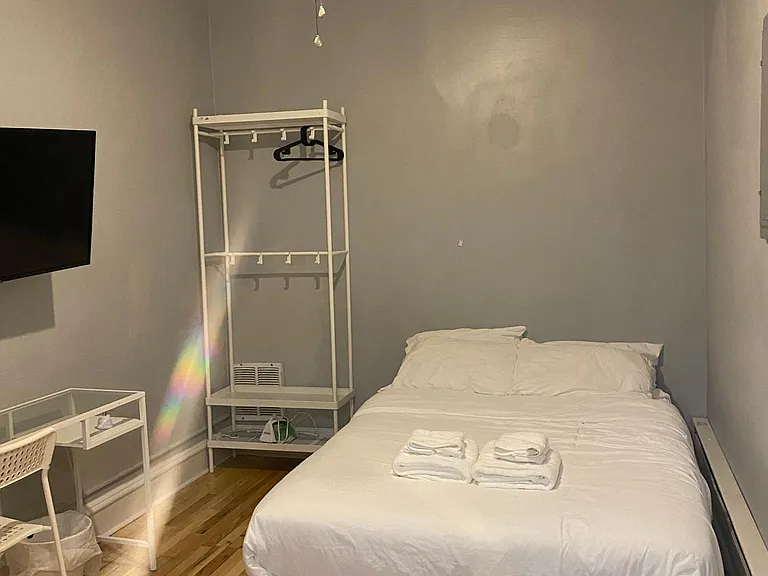 4239 Samson St #2 — Photo 7