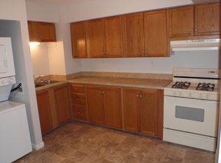 61A Lincoln St, Enfield, CT 06082