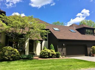 34 Cotswold Dr, North Salem, NY 10560