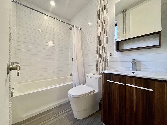 5th image of 611 W 148th St APT 58