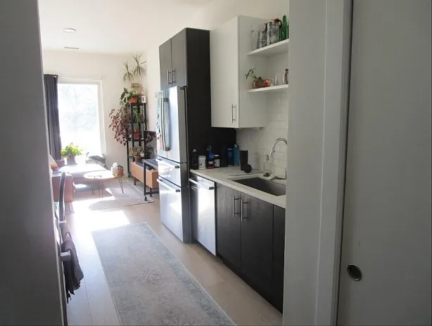 Studio, 578 sqft, $1,500 — Photo 4