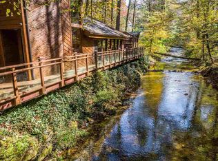 129 Oglewood Ln, Gatlinburg, TN 37738