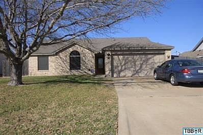 2nd image of 710 Twin Oaks Dr
