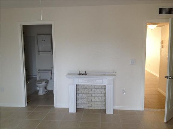 3rd image of 44 Woodland Dr