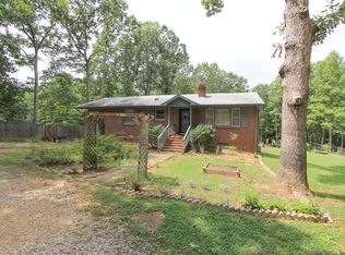 297 S Fork Rd, Appomattox, VA 24522