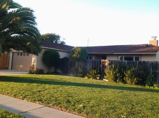 864 W Acacia St, Salinas, CA 93901