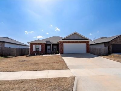 241 Williams Ct, Centerton, AR, 72719
