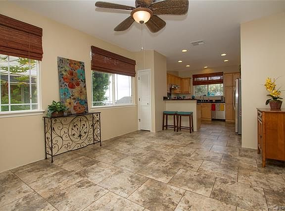 5th image of 92-1083 Palahia St APT J