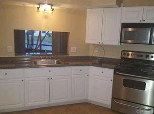 900 Constitution Dr #900G, Homestead, FL 33034