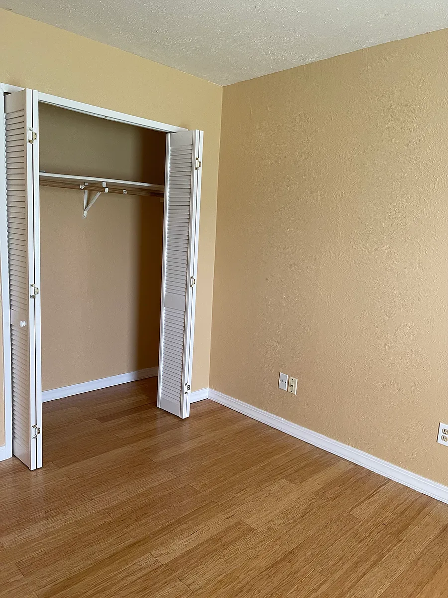 Building Photo - 5030 Shadowridge Dr