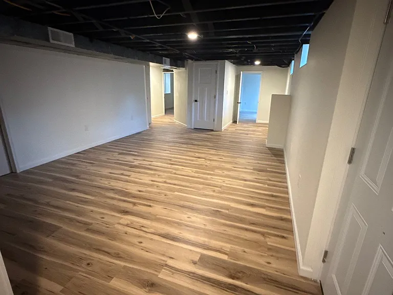 632 W Wisconsin Ave — Photo 29