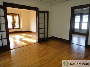 193 Dewey St APT 1, Worcester, MA 01610