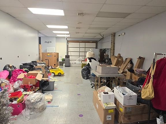 4th image of 3166-3170 Main St