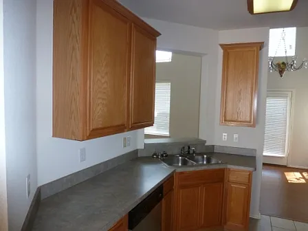 8608 Heather Ridge Dr — Photo 5