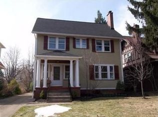 1782 Radnor Rd, Cleveland Heights, OH 44118