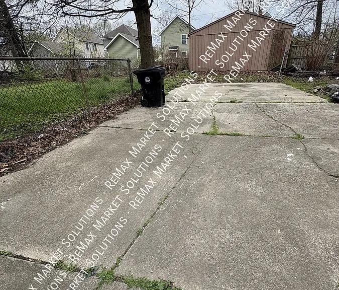 6712 Fullerton Ave — Photo 11