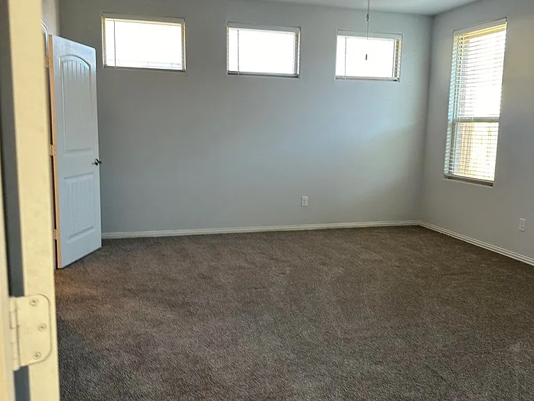 2308 Scenic Rd — Photo 10