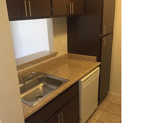 5th image of 2211 W Campbell Ave #1