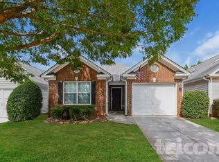 613 Shadow Lake Dr, Lithonia, GA 30058