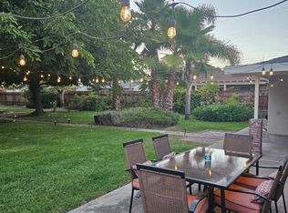 3641 Walnut Ave, Carmichael, CA 95608