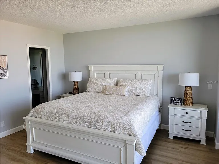 3820 Gulf Blvd #807 — Photo 31