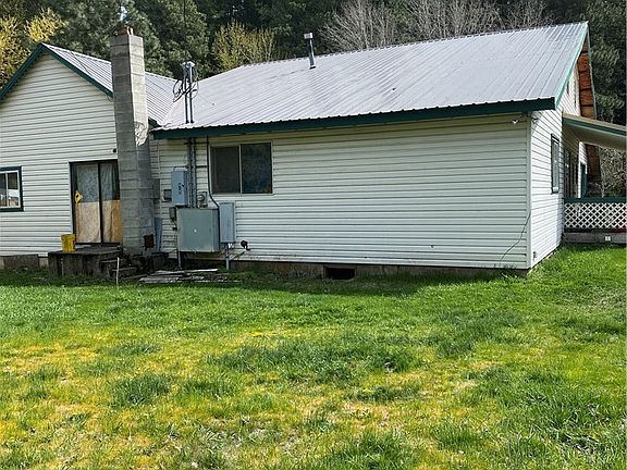 2nd image of 525 Marie Ave