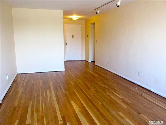 2nd image of 1 Birchwood Ct APT 4H