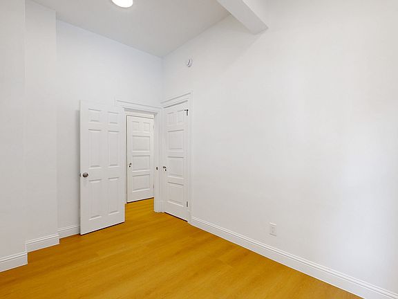 5th image of 3099 Washington St APT 7