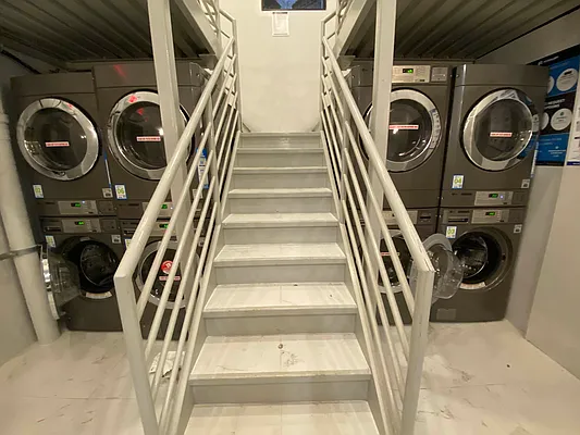 Rented by Bond New York | media 19