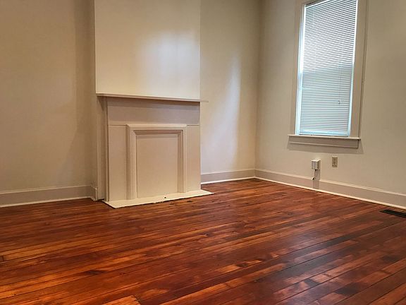 4th image of 714 N High St #719