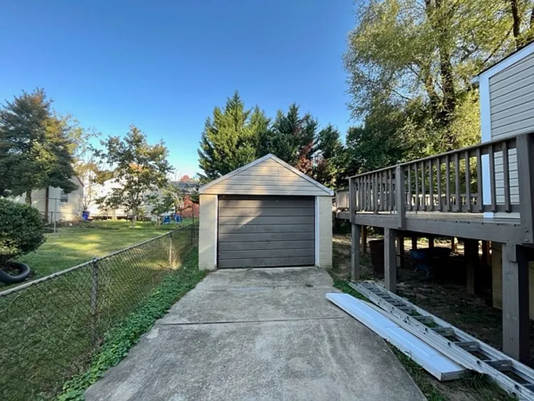 5128 Mangum Rd — Photo 28