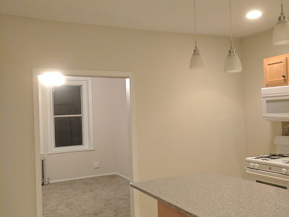 3rd image of 3144 Clifford St #3
