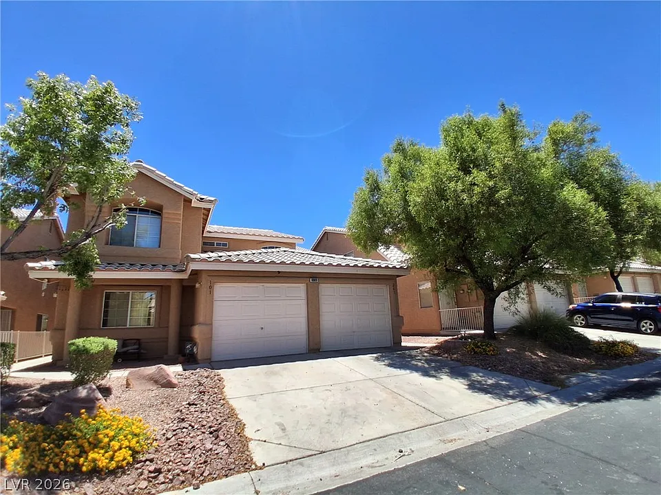 8009 Cetus Cir #201