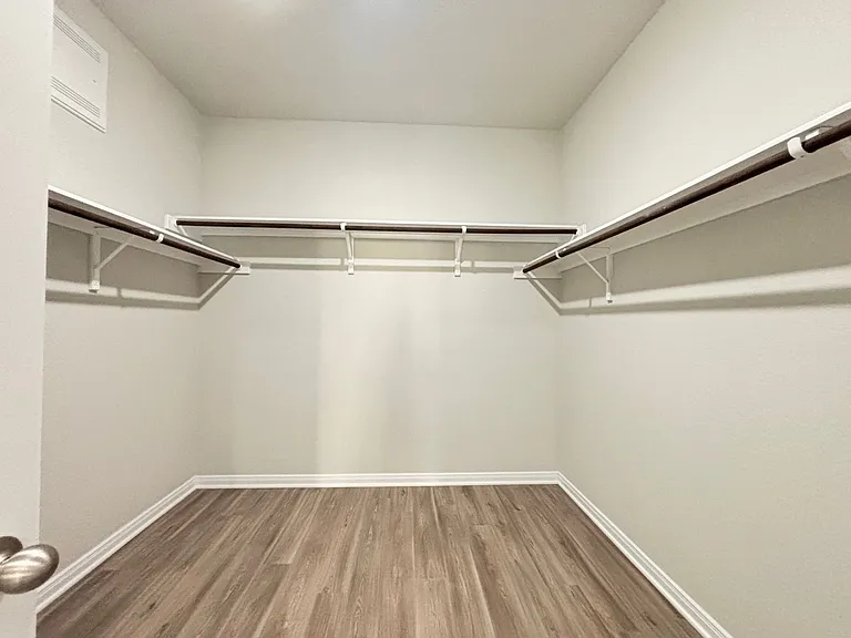 330 Caleb Ct — Photo 21